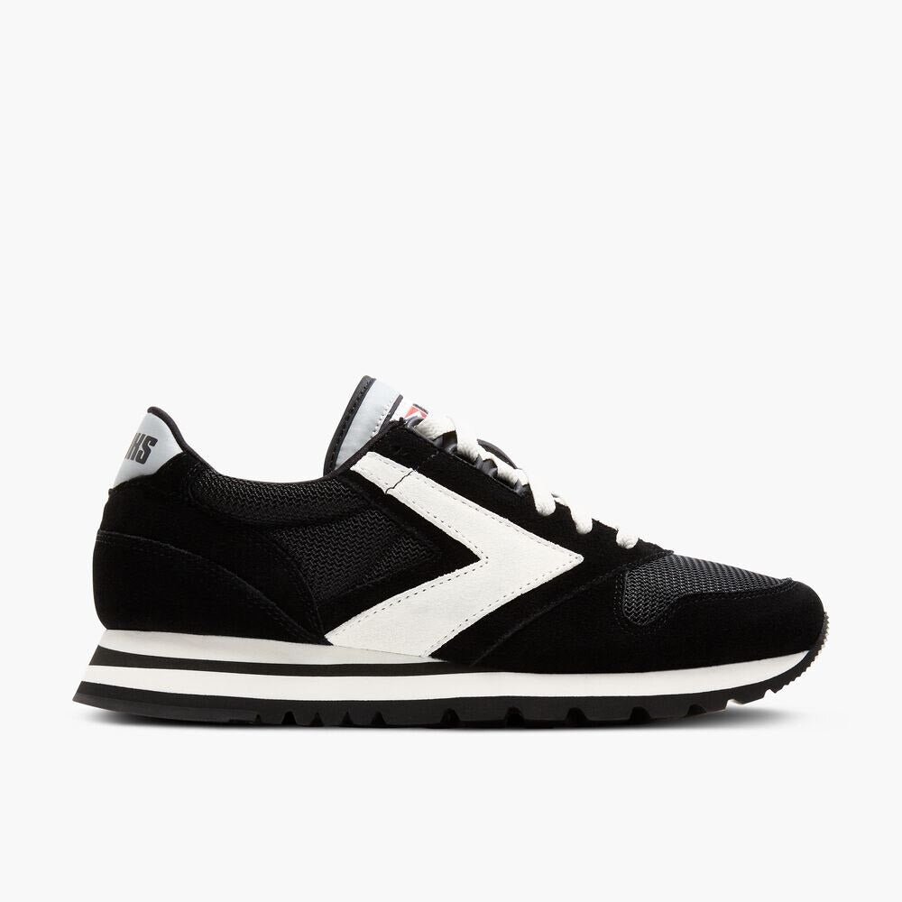 Men's Chariot - Black/White