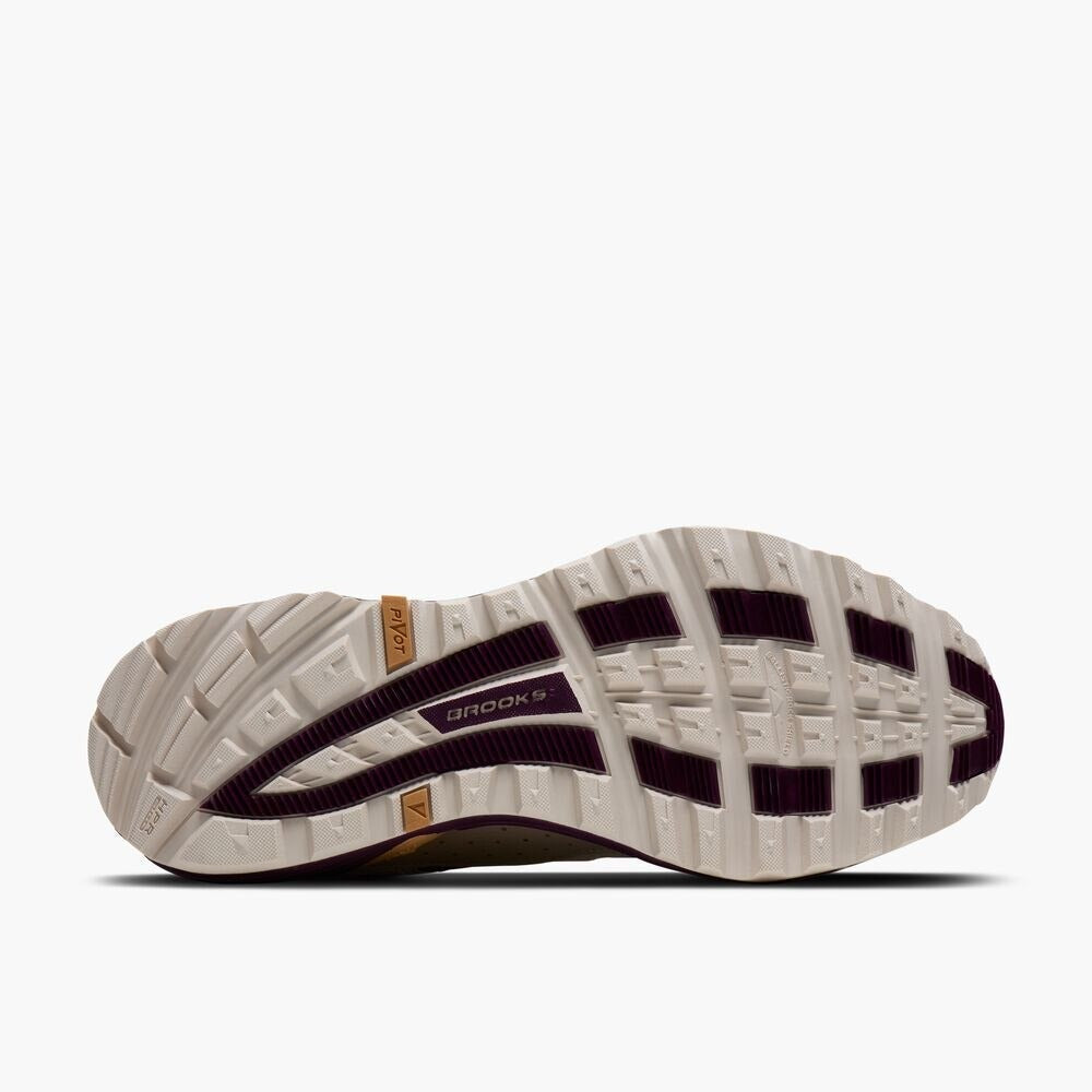 Men's Cascadia 1 - Beet/Moonbeam/Gray