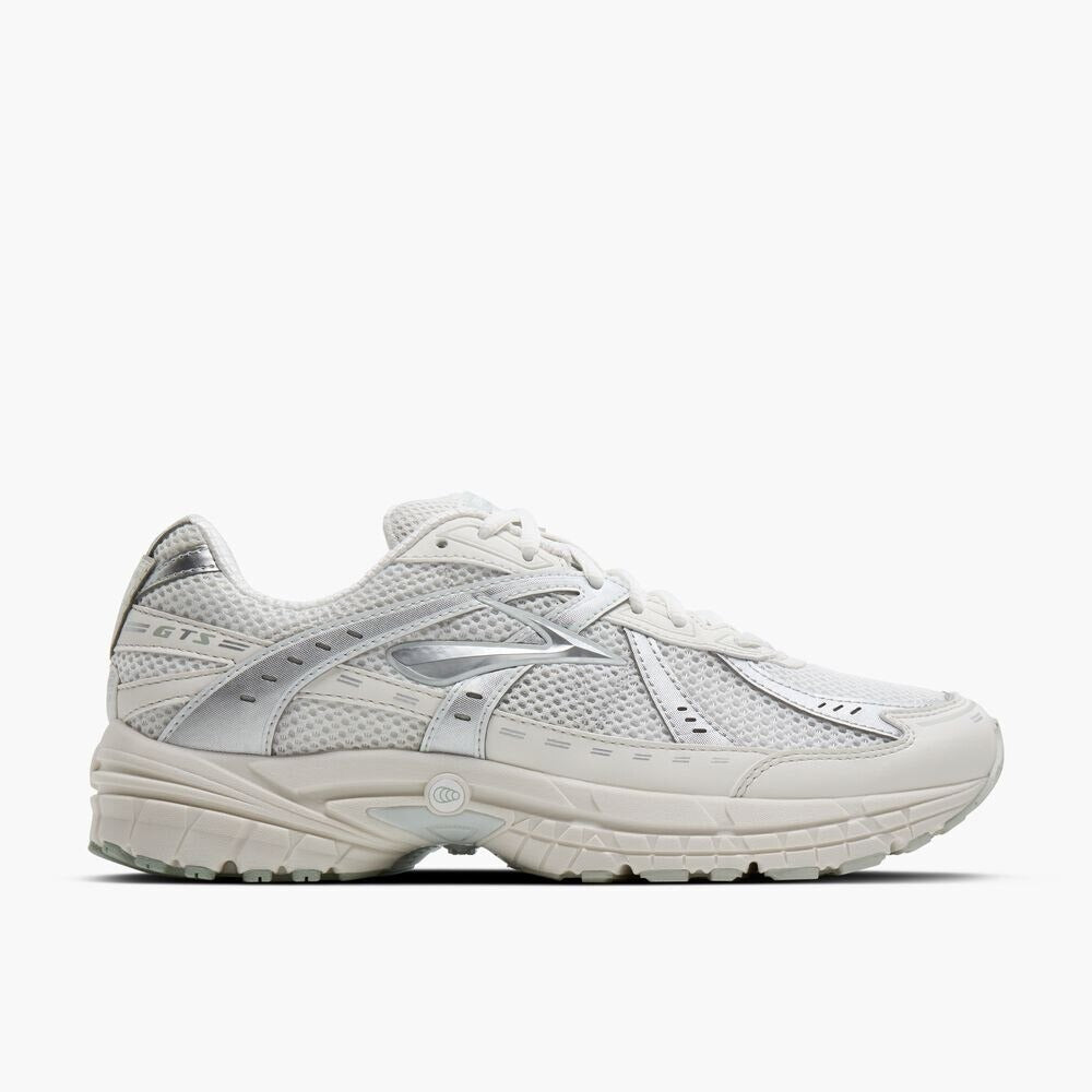 Women's Adrenaline GTS 10 - White/Coconut Milk/Smoke