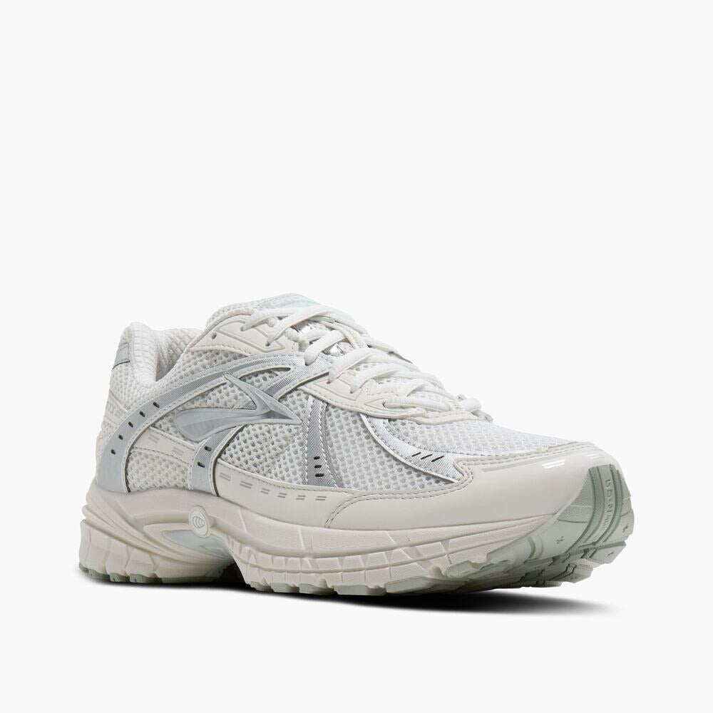 Men's Adrenaline GTS 10 - White/Coconut Milk/Smoke