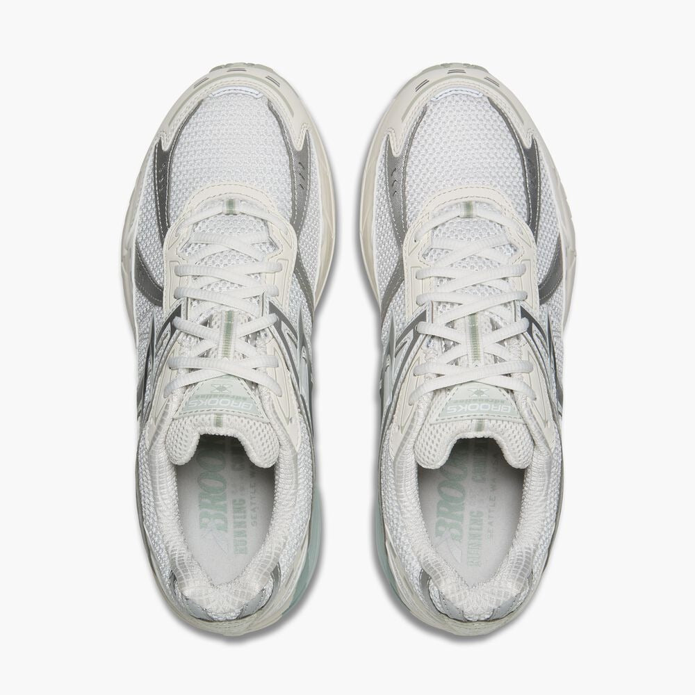 Men's Adrenaline GTS 10 - White/Coconut Milk/Smoke