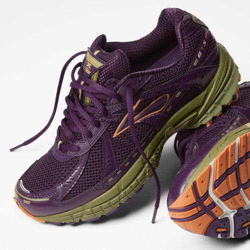 Men's Adrenaline GTS 10 - Pickled Beet/Peat Moss/Sand
