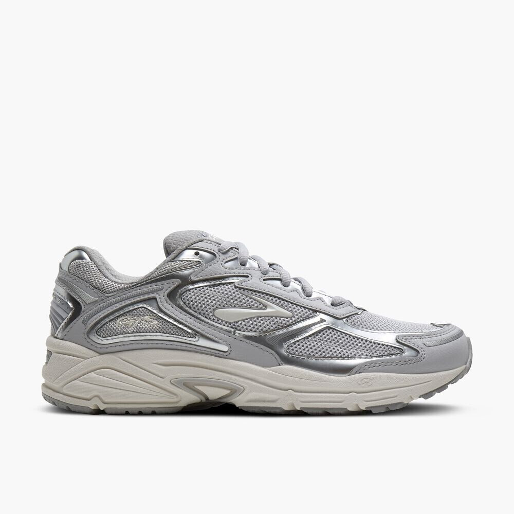 Women's Adrenaline GTS 4 - Micro Chip/Alloy/Coconut Milk