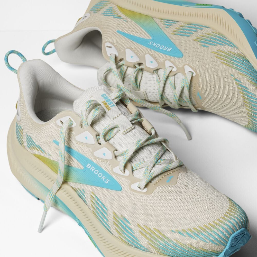 Women's Ghost Trail - Sand/Star White/Golden Hour