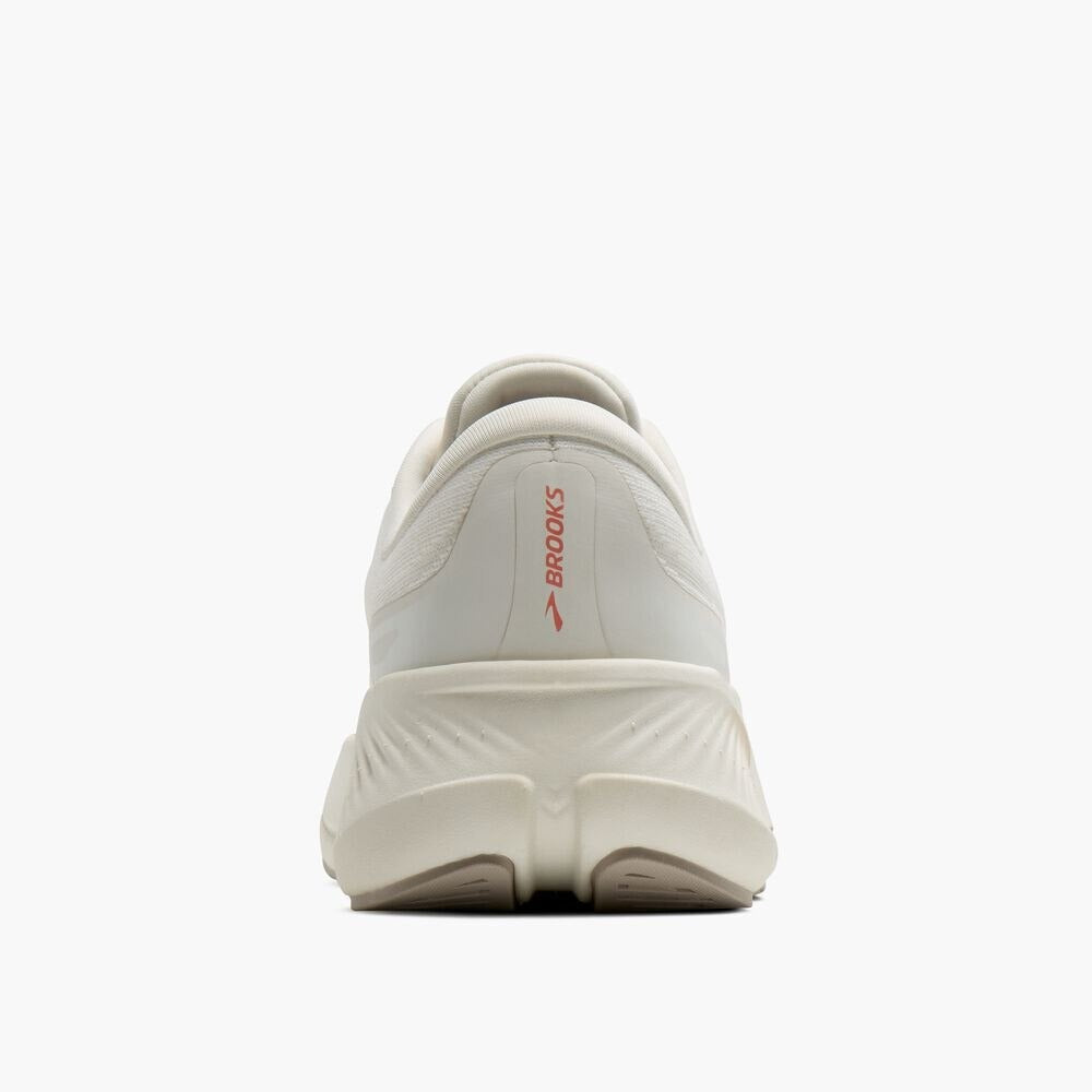 Women's Revel Max - Coconut/Chateau/Peach