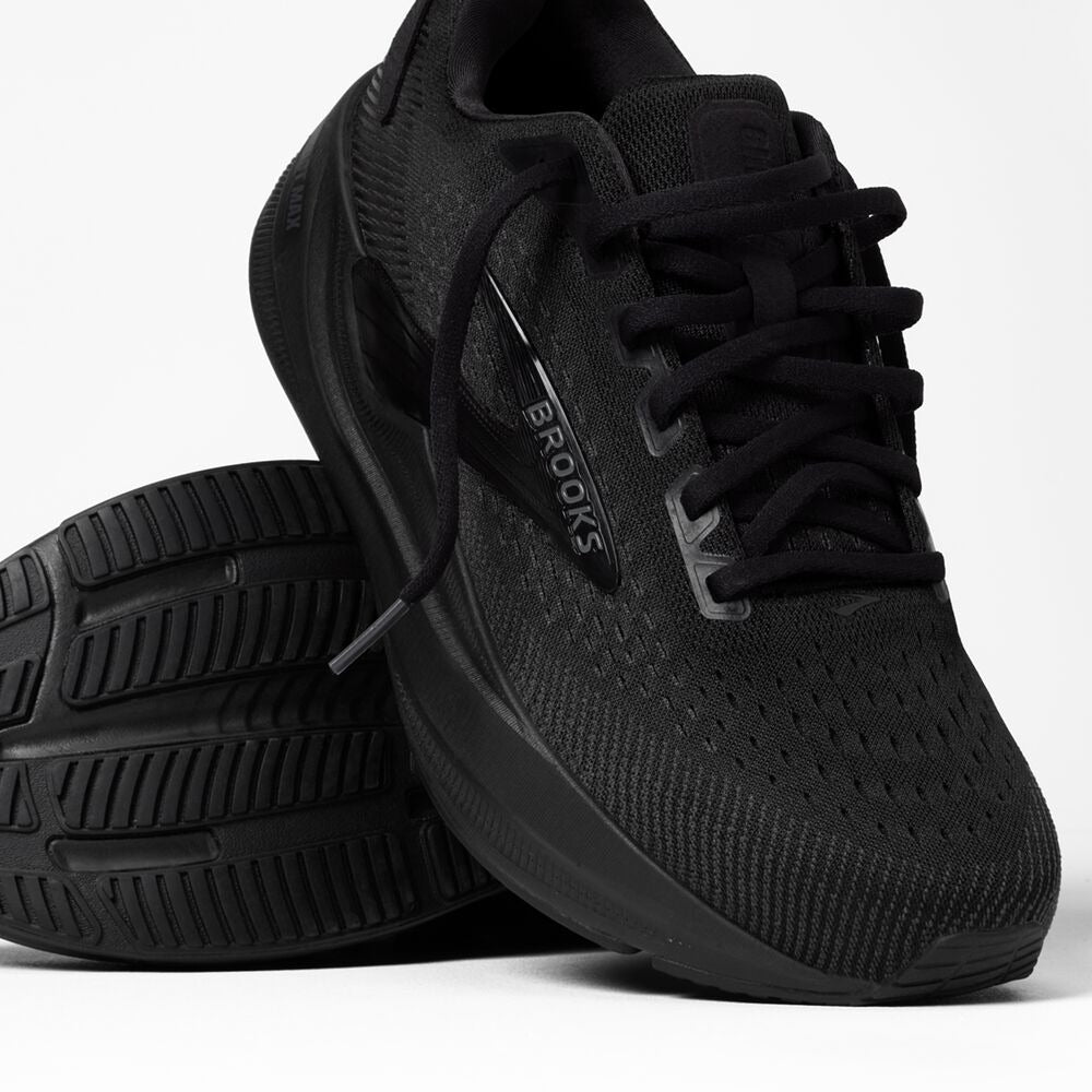 Women's Ghost Max 4 - Black/Black/Ebony